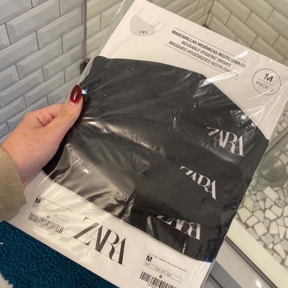 ZARA face masks (pack of 3) - Picture 3 of 3